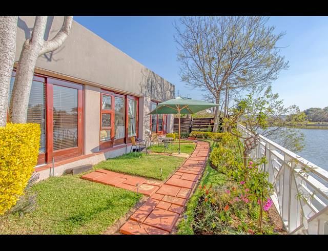 3 BEDROOM HOUSE TO LET IN CEDAR LAKES
